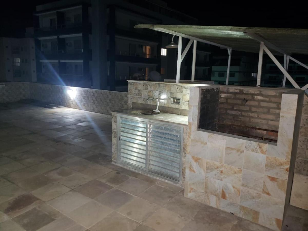 Apartamento Cabo Frio Praia Forte Екстериор снимка